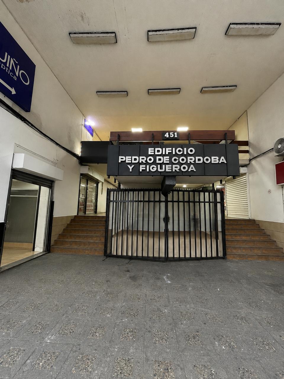 Arriendo de Oficina en Pleno Centro de Los Ángeles